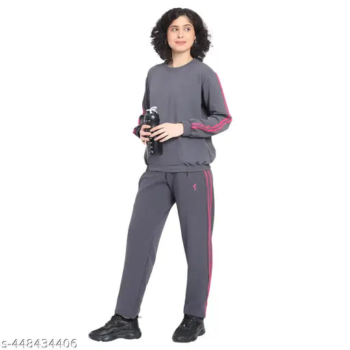 Woman Round Neck Tracksuit