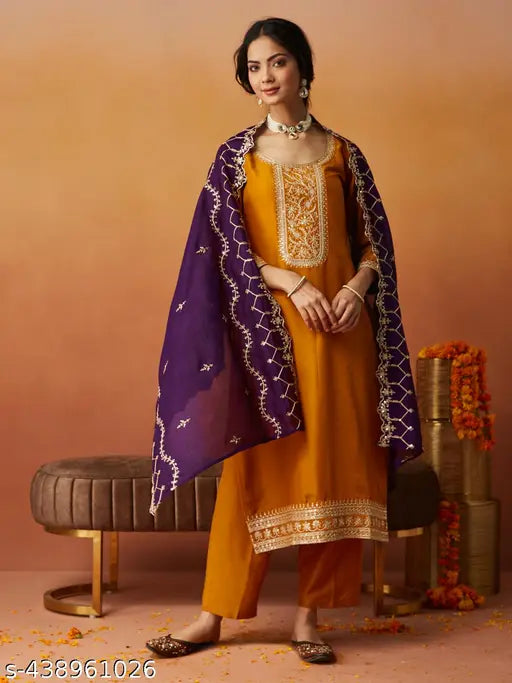 MOKOSH Womens Heavy Dupatta Kurta Set