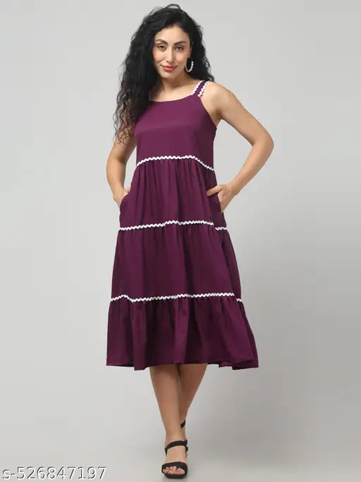 Women solid sleeveless crep fit and flare dress