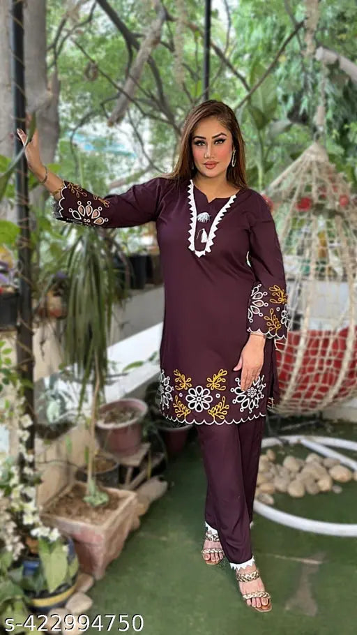 LATEST ND STYLISH CUTWORK CORDSET