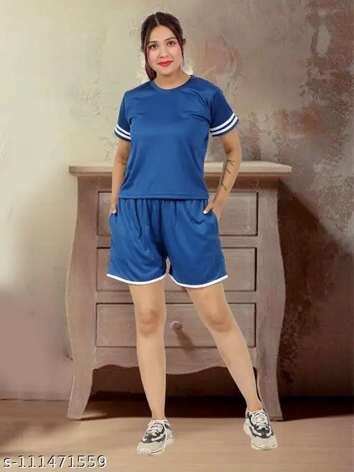 Woman nightsuit/Nightdress/Gymwear