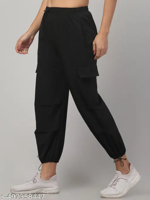 Women solid stylos cargo pants