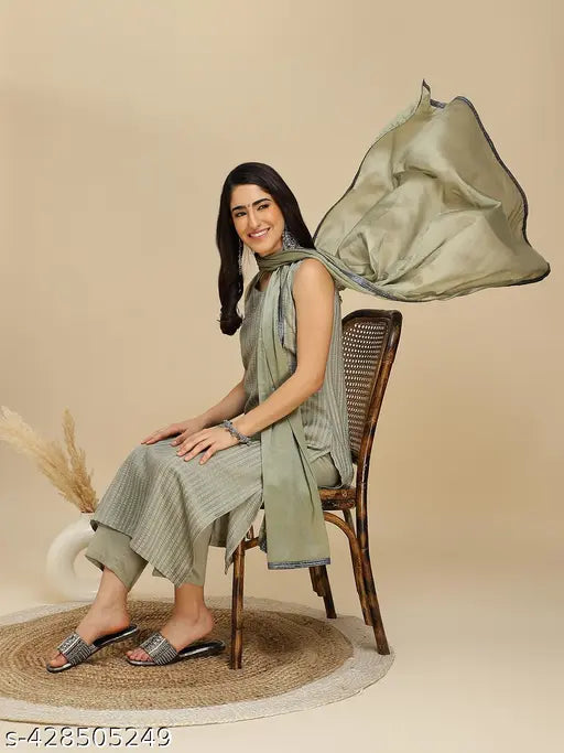 Women's Ethnic Kurta & Pant With Dupatta Set