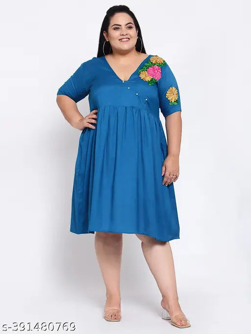 FAZZN Plus Size Customizable Knee-Length V-Neck Rayon Dress in Blue