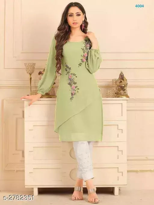 Women Georgette Layered Kurta With Pants