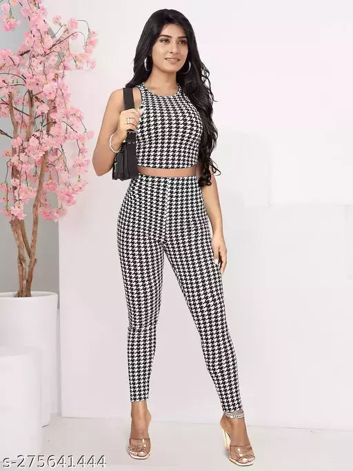WOMEN'S TWO PIECE SET