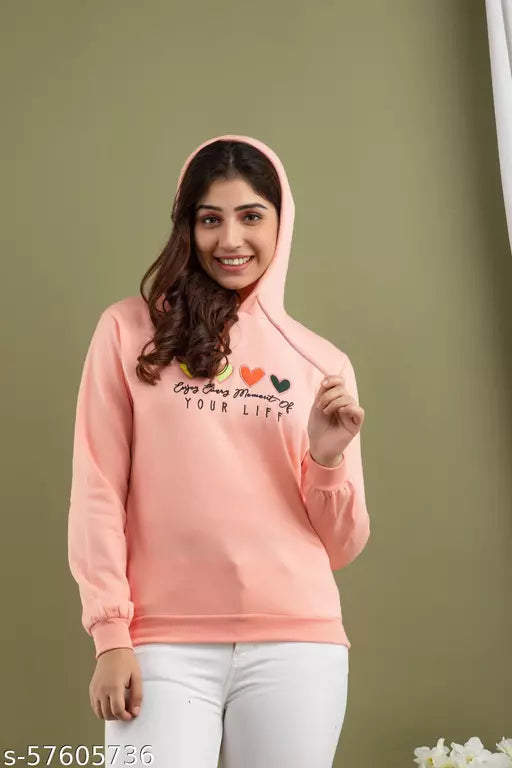 Mialo heart embroidered hoddie.