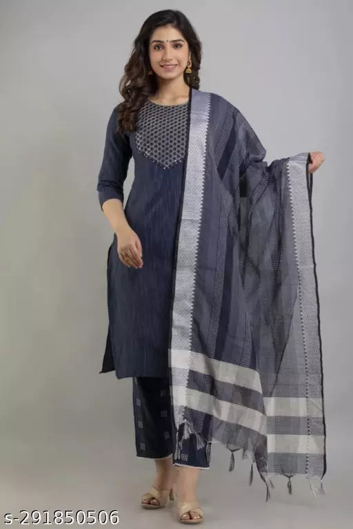 SD TEXTILES Women Self Design Khadi Cotton A-line Kurta Cotton Kurti And Pants Set
