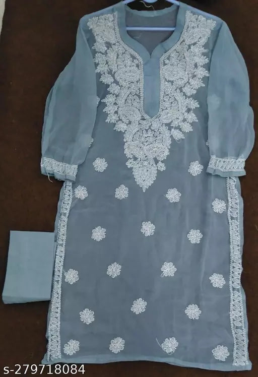 CHIKANKARI CHIFFON KURTI WITH INNER