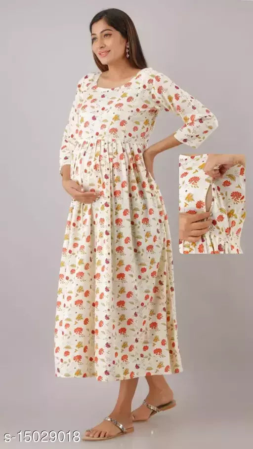 Mialo White maternity kurta with feeding zip.