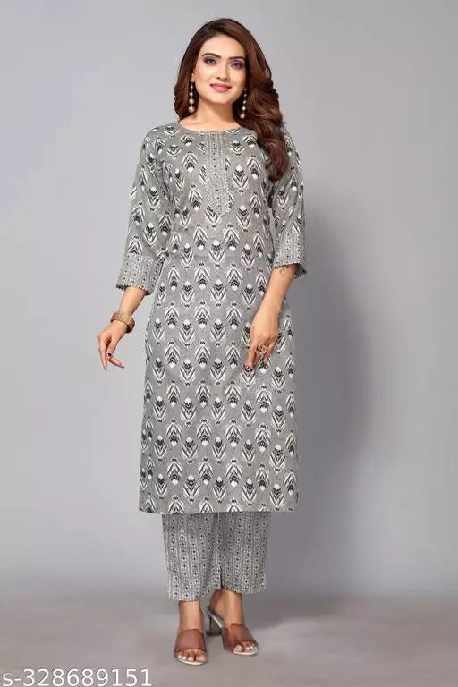 Women Cotton Fancy Stripped Kurti With Bottom