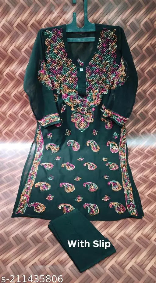 pooja chiffon yog nc.kurti with inner