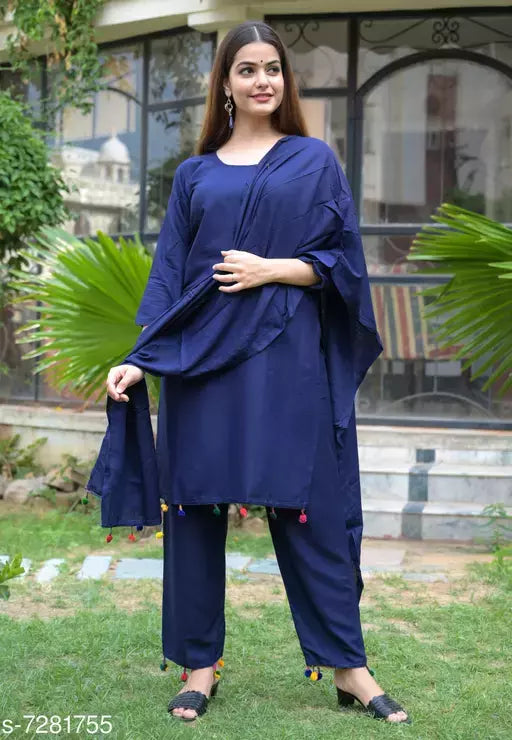 Women Rayon Slub Straight Solid Long Kurti With Palazzos And Dupatta