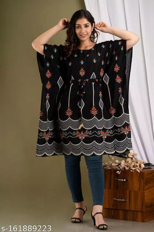 Mialo fashion knee length kaftan dress/top for women.