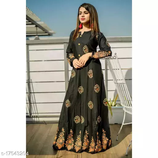 Mialo black circle anarkali kurta.