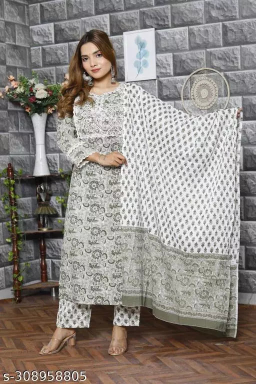 Myra Attractive Women Kurta Sets