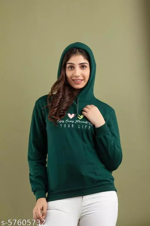 Mialo heart embroidered hoddie.