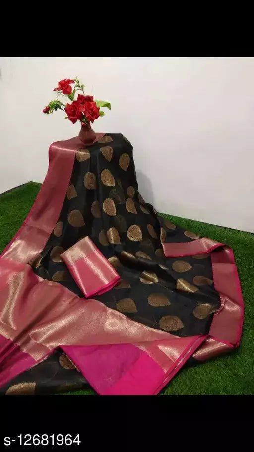 Aakarsha Graceful Sarees