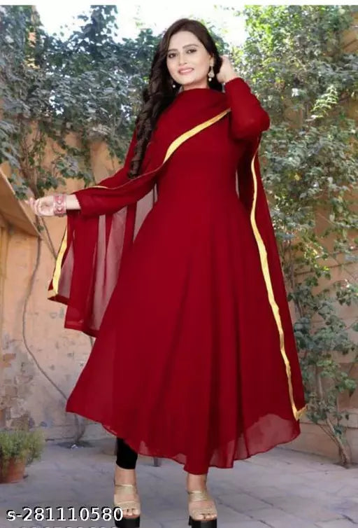 WOMEN LONG GOWN WIT LACE DUPTTA