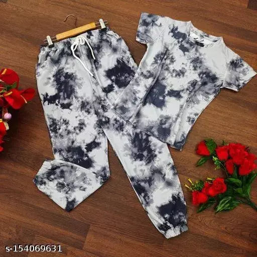 Urbane Modern Women Top & Bottom Sets