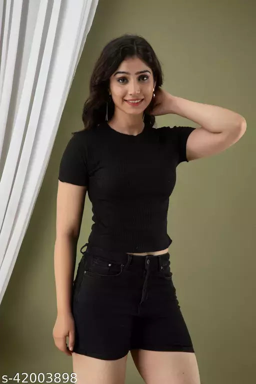 Pretty Graceful Women Tops & Tunics