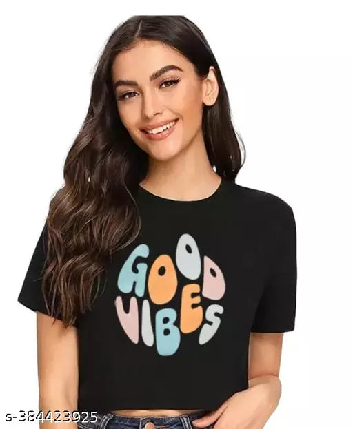 OVERSIZED SHORT SLEEVE CROPPED T-SHIRT RELAXED AND CROPPED FIT