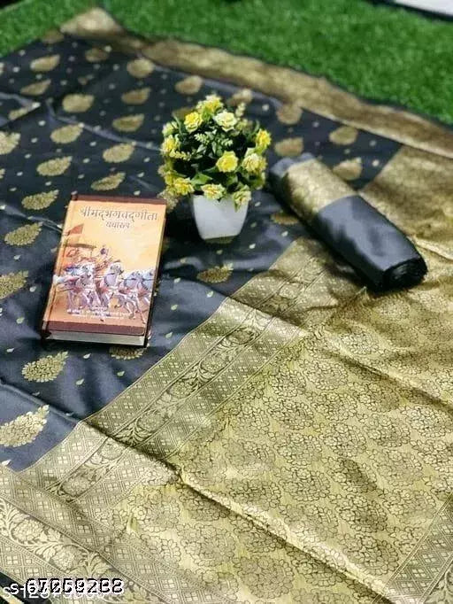 Aakarsha Voguish Sarees