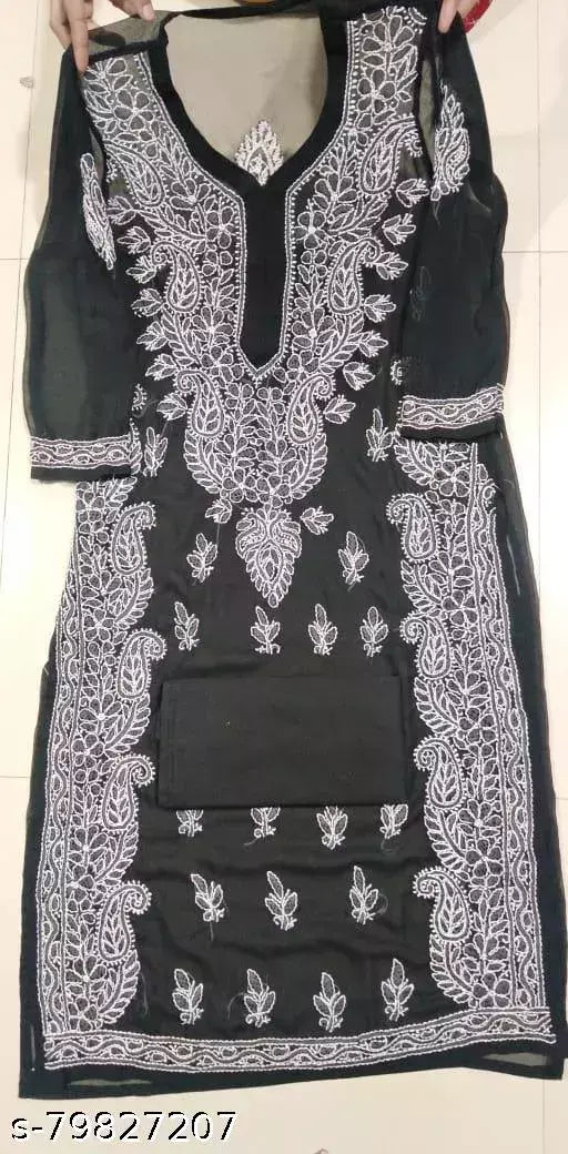 Kashvi Pretty Kurtis