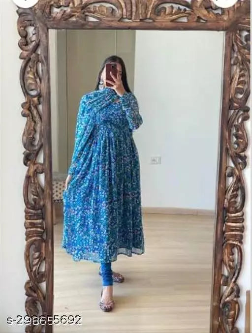 WOMEN PRINTED GOWN WITH DUPTTA