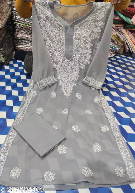 Chikankari kurti with inner