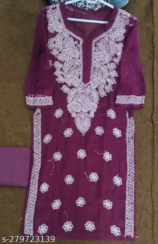 CHIKANKARI CHIFFON KURTI WITH INNER