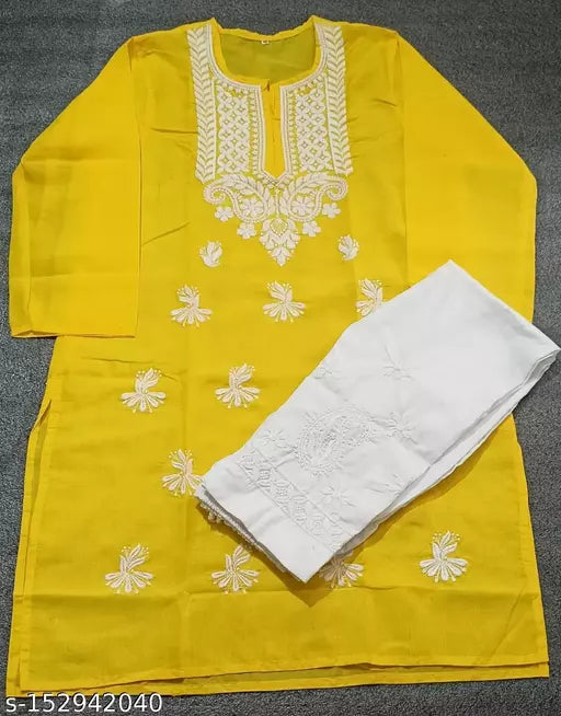 Kashvi Voguish Women Kurta Sets