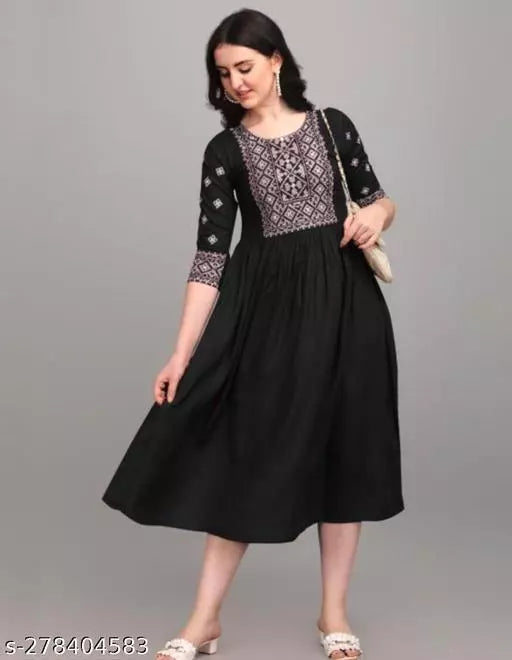 TRENDY PETITE EMBRODARIED KURTI