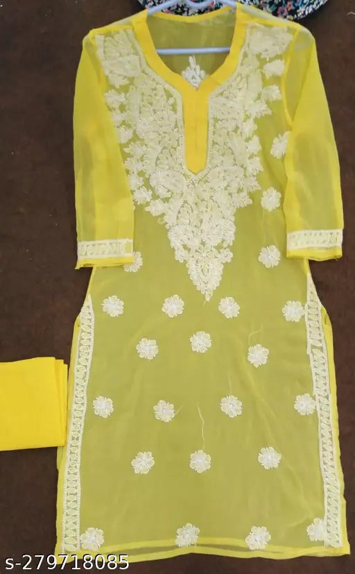 CHIKANKARI CHIFFON KURTI WITH INNER