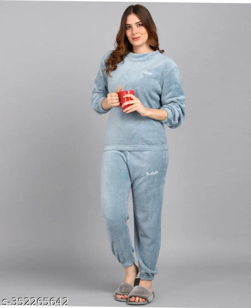 Women winter set blue