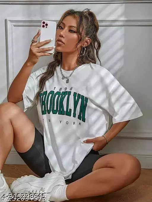 Women's Latest stylish Design Printed Oversize T-shirts Round neck Loose Fit casual T-shirts