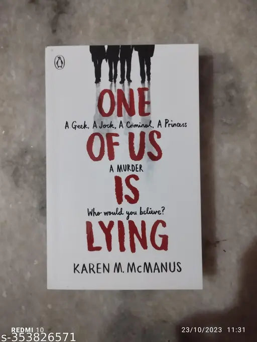 One Of Us Is Laying English  Paperback  Karen M. Mcmanus)