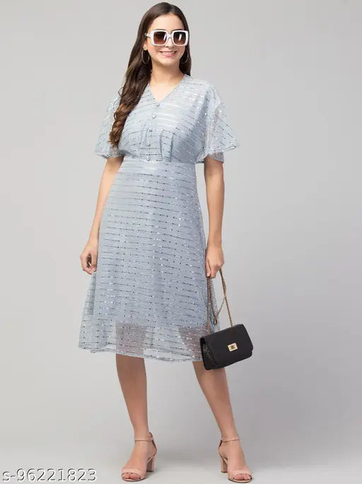 Women Girls Three-Quarter Cape Sleeves Moonlight Flared Midi Dress