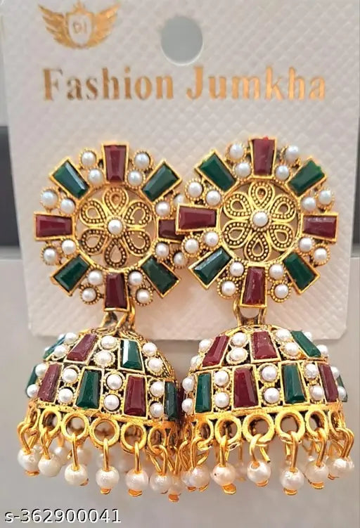 New beautiful Earrings 1pis