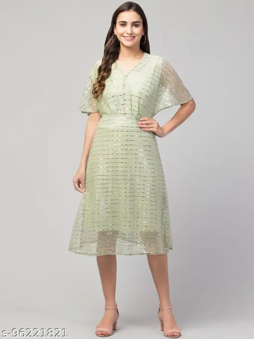 Women Girls Three-Quarter Cape Sleeves Moonlight Flared Midi Dress