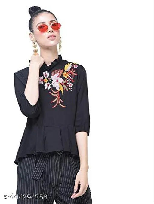 Stylish Women Sports & Activewear