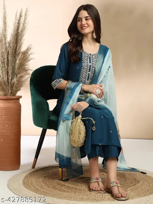 Women's Embroidered Kurta & Pant with Dupatta Set