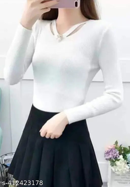 DEMANDING WHITE ROYAL TOP