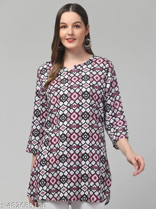 Women printed stylish short 3/4 sleeve rayon kurti