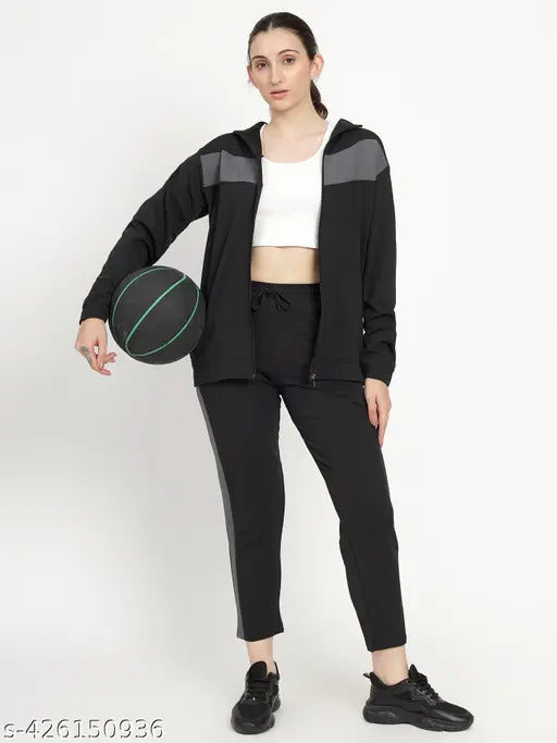Woman tracksuit