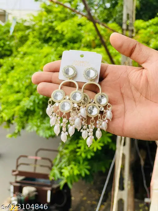 New premium earrings white color