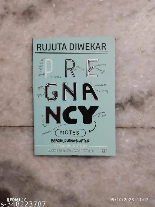 Pregnancy Note Book (English  Paperback  Rujuta Diwakar)