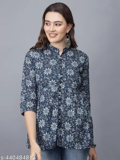 etraana Women Printed Flared Kurta