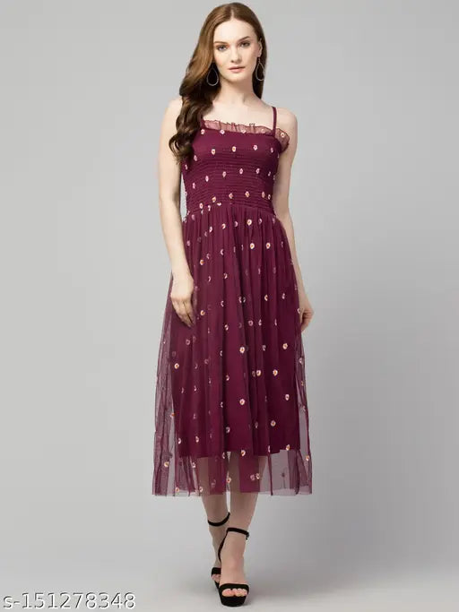 Classic Embroidered Daisy Floral Mesh Dress