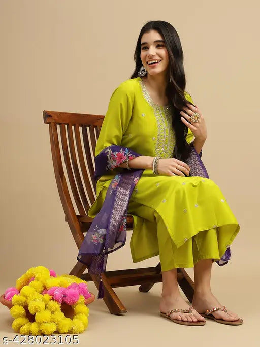 Women's Chinon Kurta & Pant with Dupatta Set